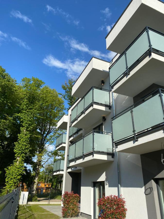 Holiday Siesta Pensjonat, Domki Rewal Eksteriør billede